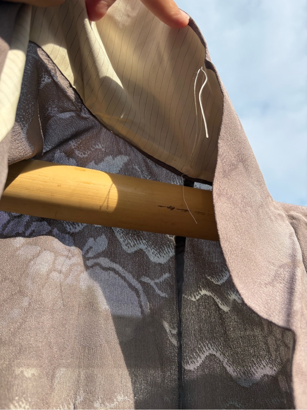 Vintage Japanese Silk Kimono- Sheer - Picture 4 of 4